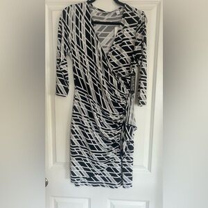 NY&C Black and White Geometric Wrap Dress NEW